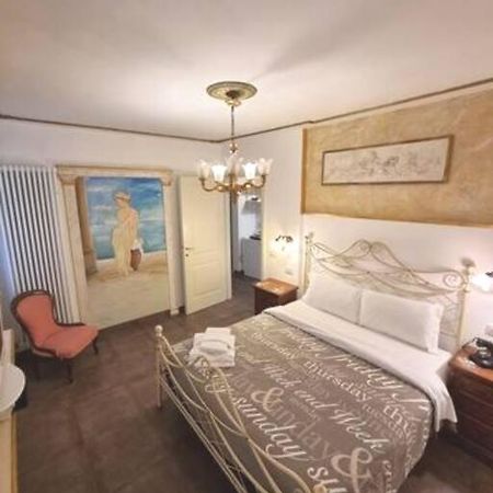 Ca'Briani Luxury - Behind S.Mark Square Venedig Exterior foto