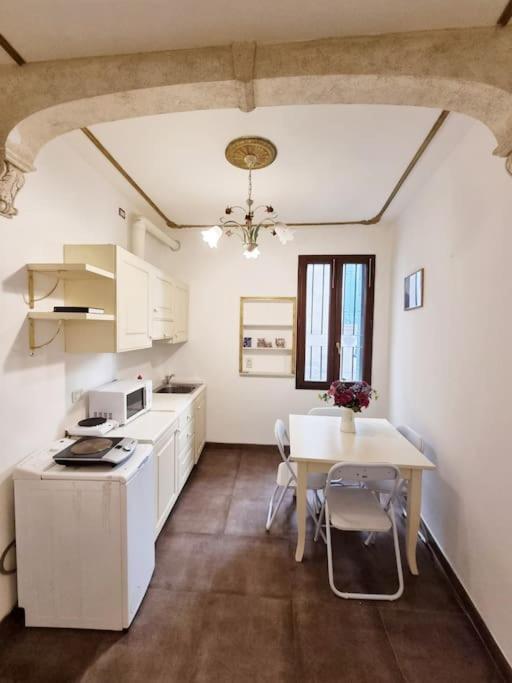 Ca'Briani Luxury - Behind S.Mark Square Venedig Exterior foto